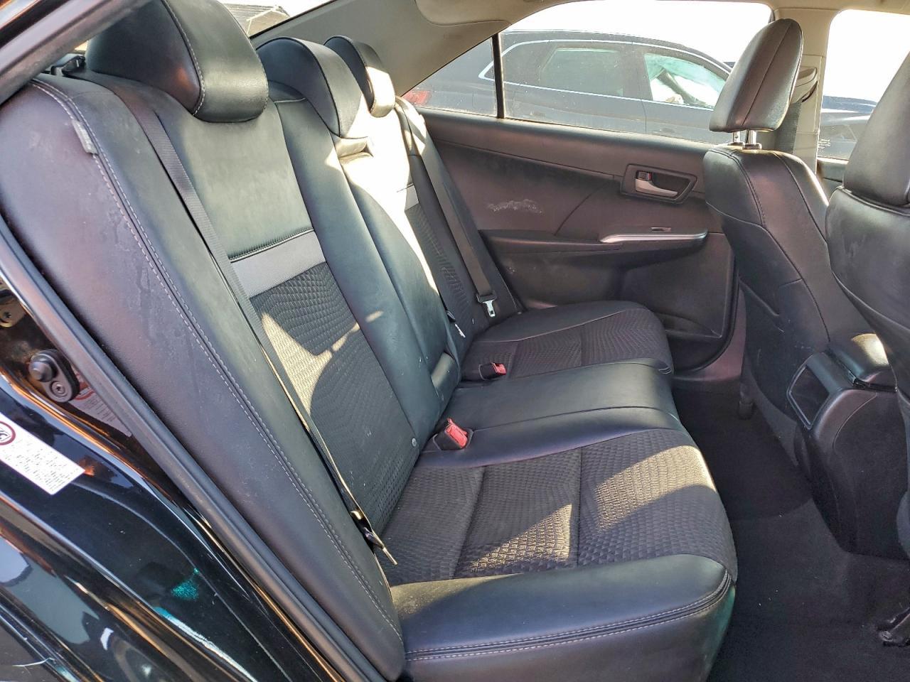 2014 TOYOTA CAMRY