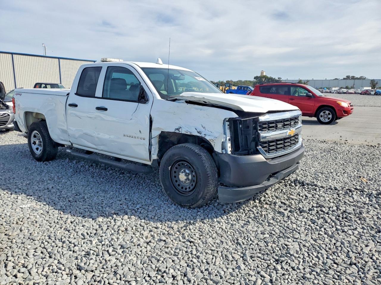 2017 CHEVROLET Silverado