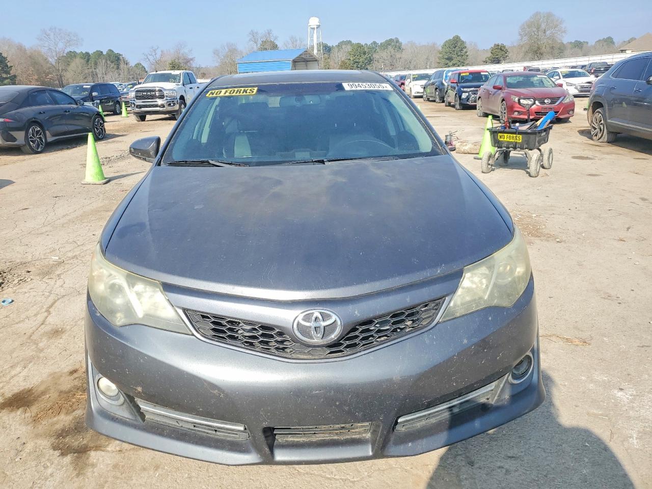 2012 TOYOTA CAMRY