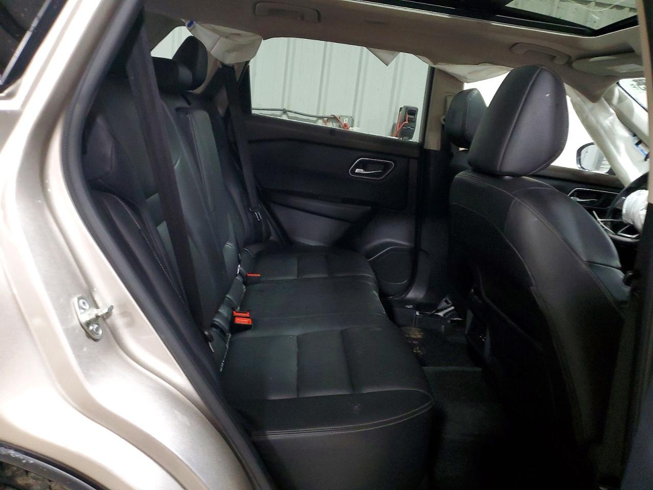 2021 NISSAN ROGUE