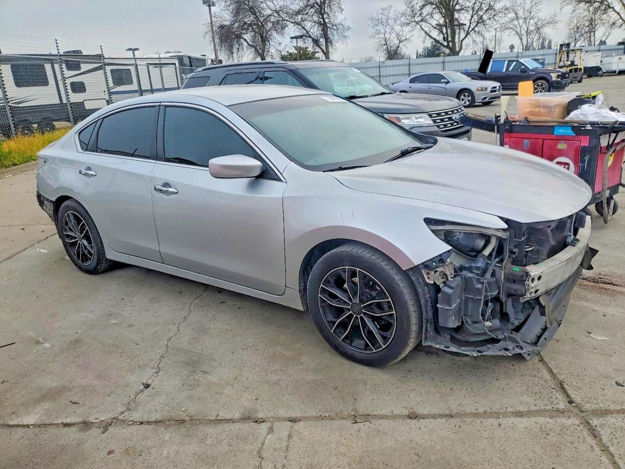 2017 NISSAN ALTIMA