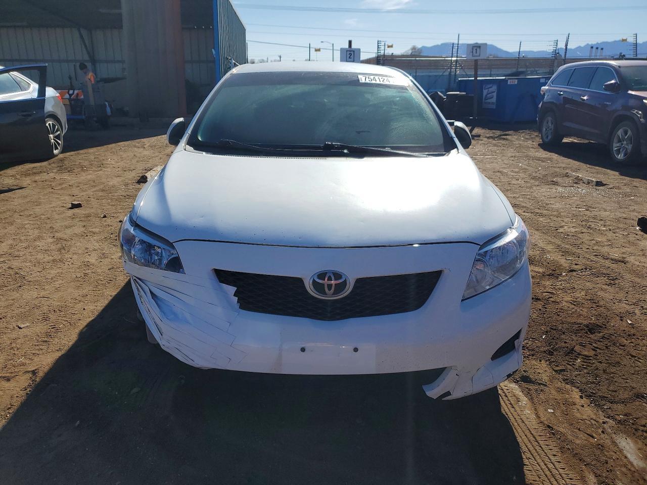 2009 TOYOTA COROLLA