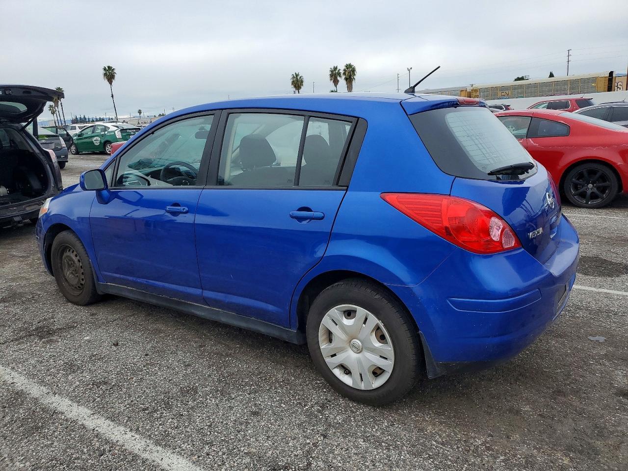 2012 NISSAN VERSA