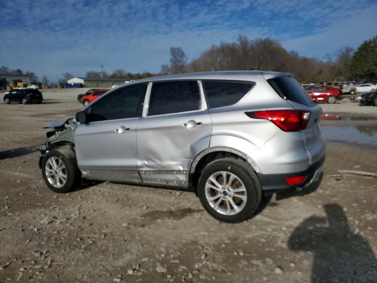 2019 FORD ESCAPE