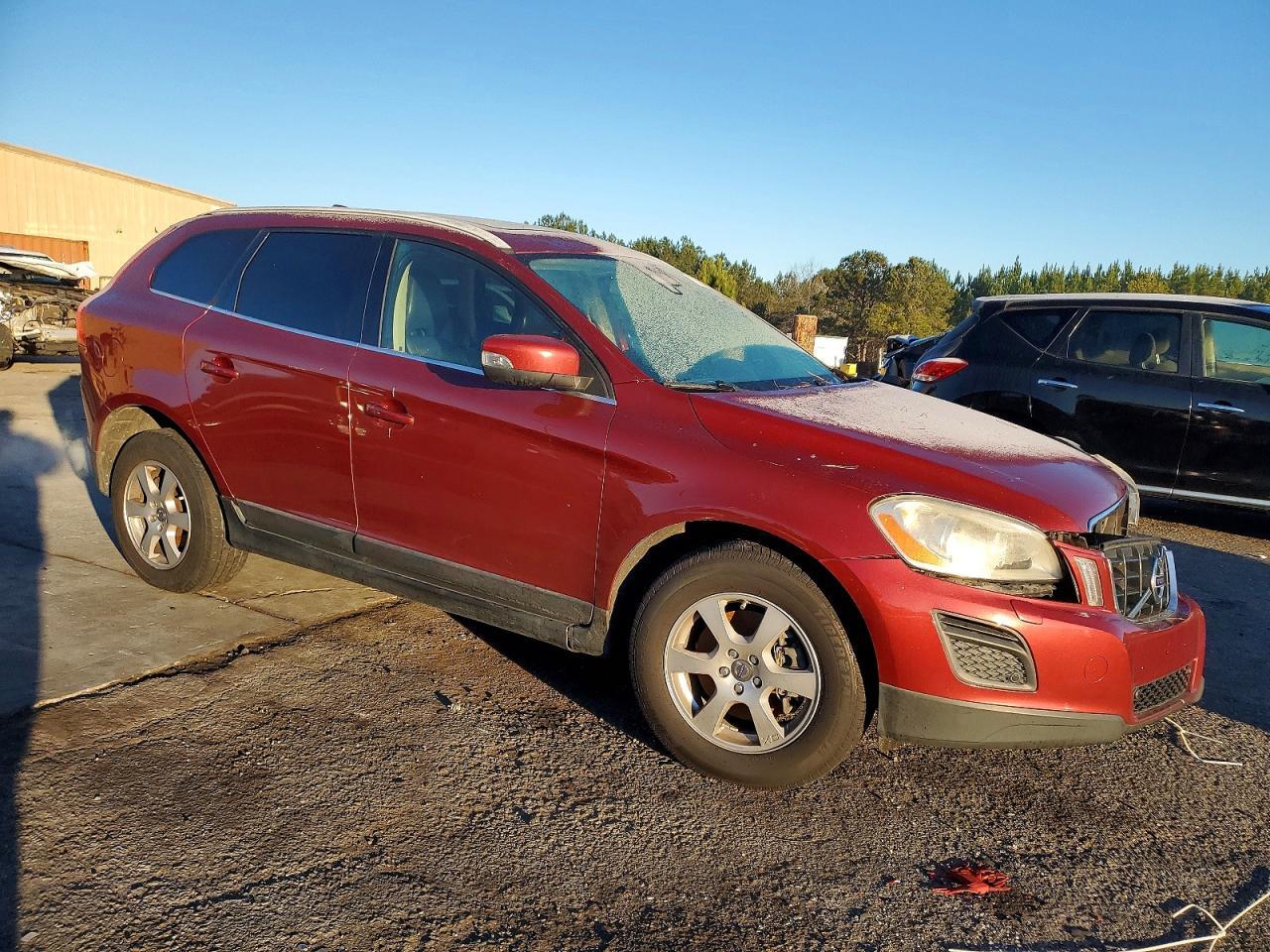 2011 VOLVO XC60