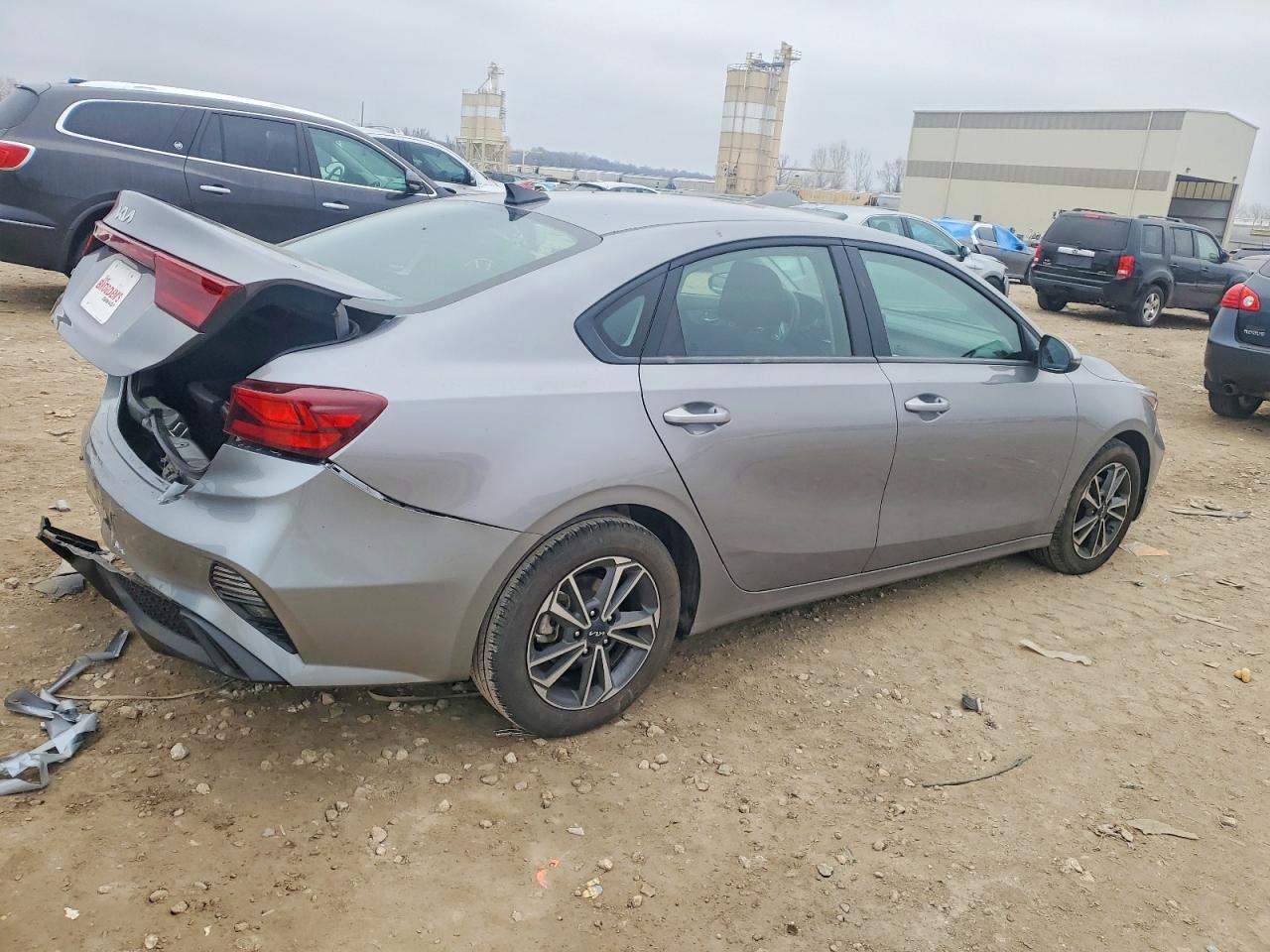 2024 KIA FORTE
