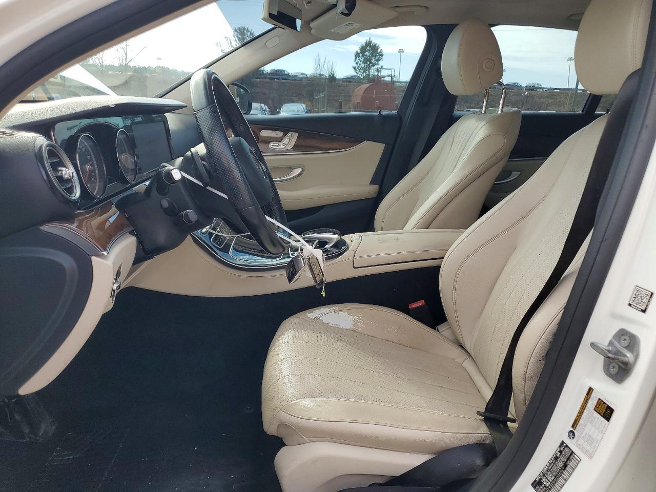 2017 MERCEDES-BENZ E-Class
