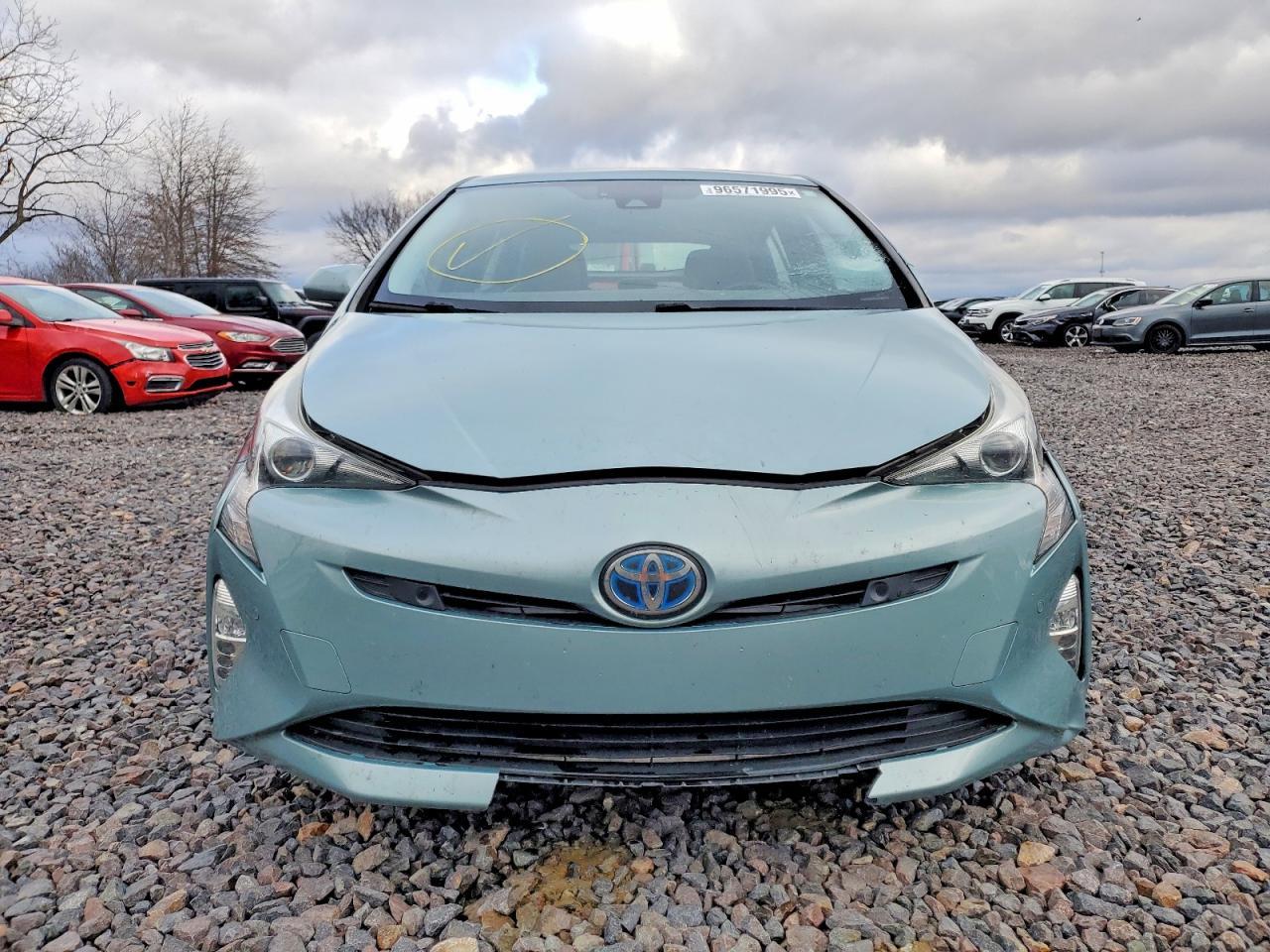 2017 TOYOTA PRIUS