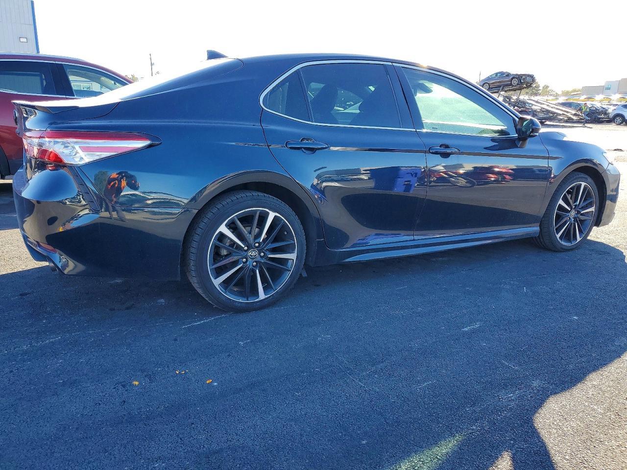 2020 TOYOTA CAMRY