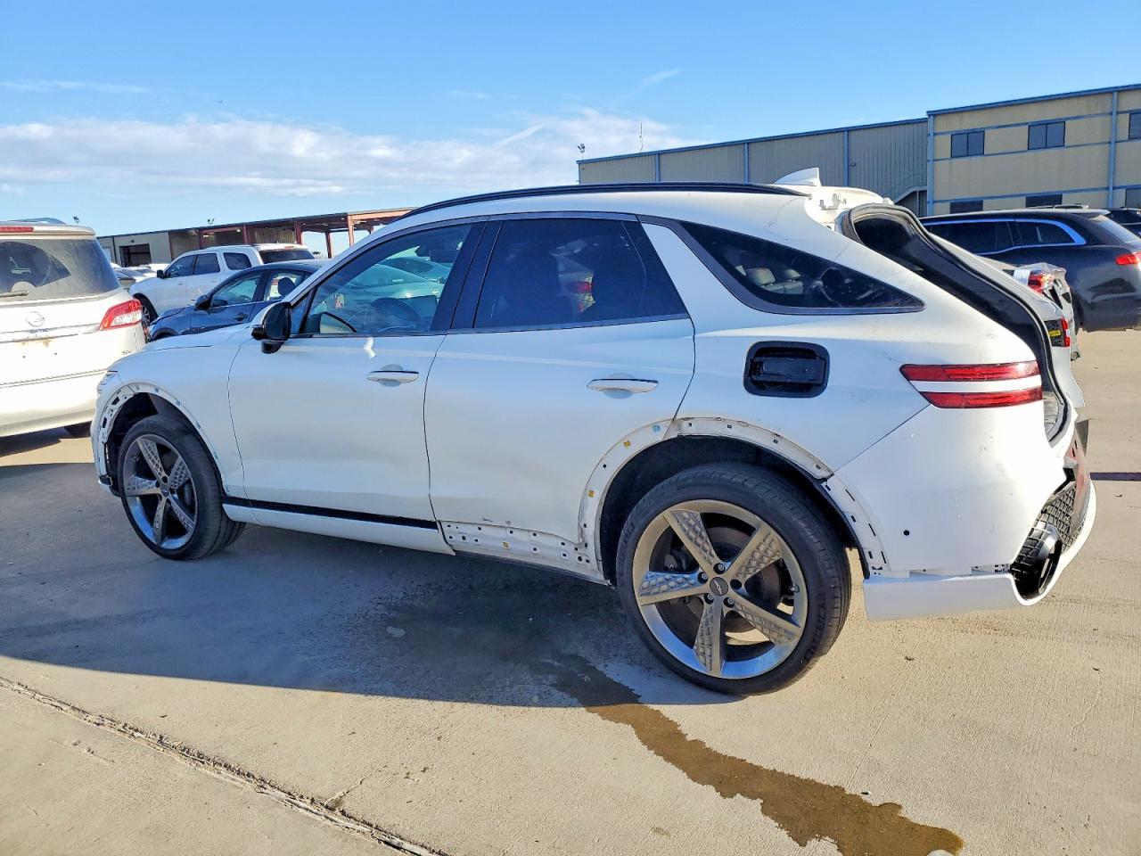 2023 GENESIS GV70