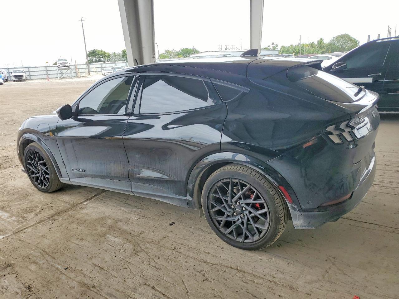2023 FORD Mustang Mach-E