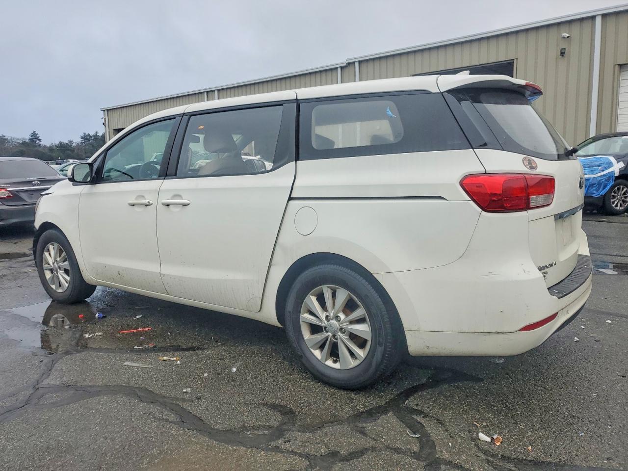 2016 KIA SEDONA