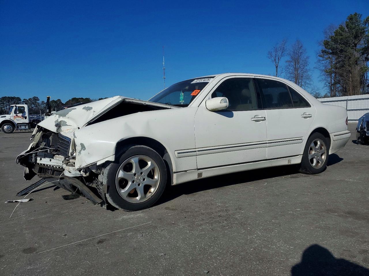 2002 MERCEDES-BENZ E-Class