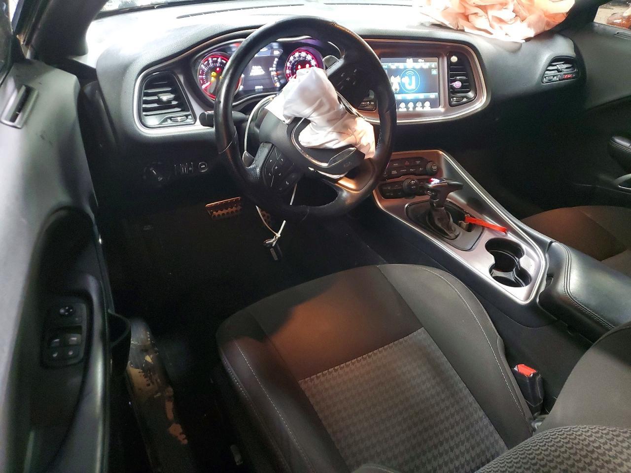 2021 DODGE Challenger