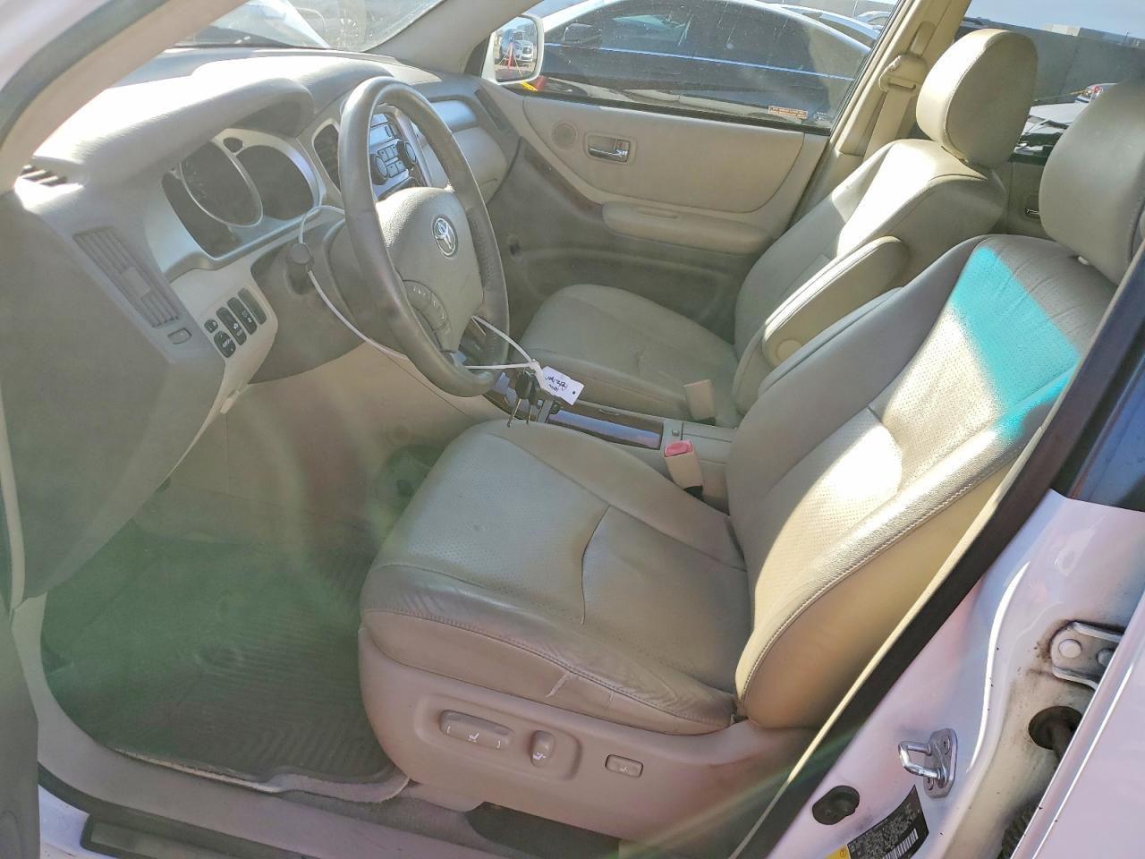2006 TOYOTA HIGHLANDER