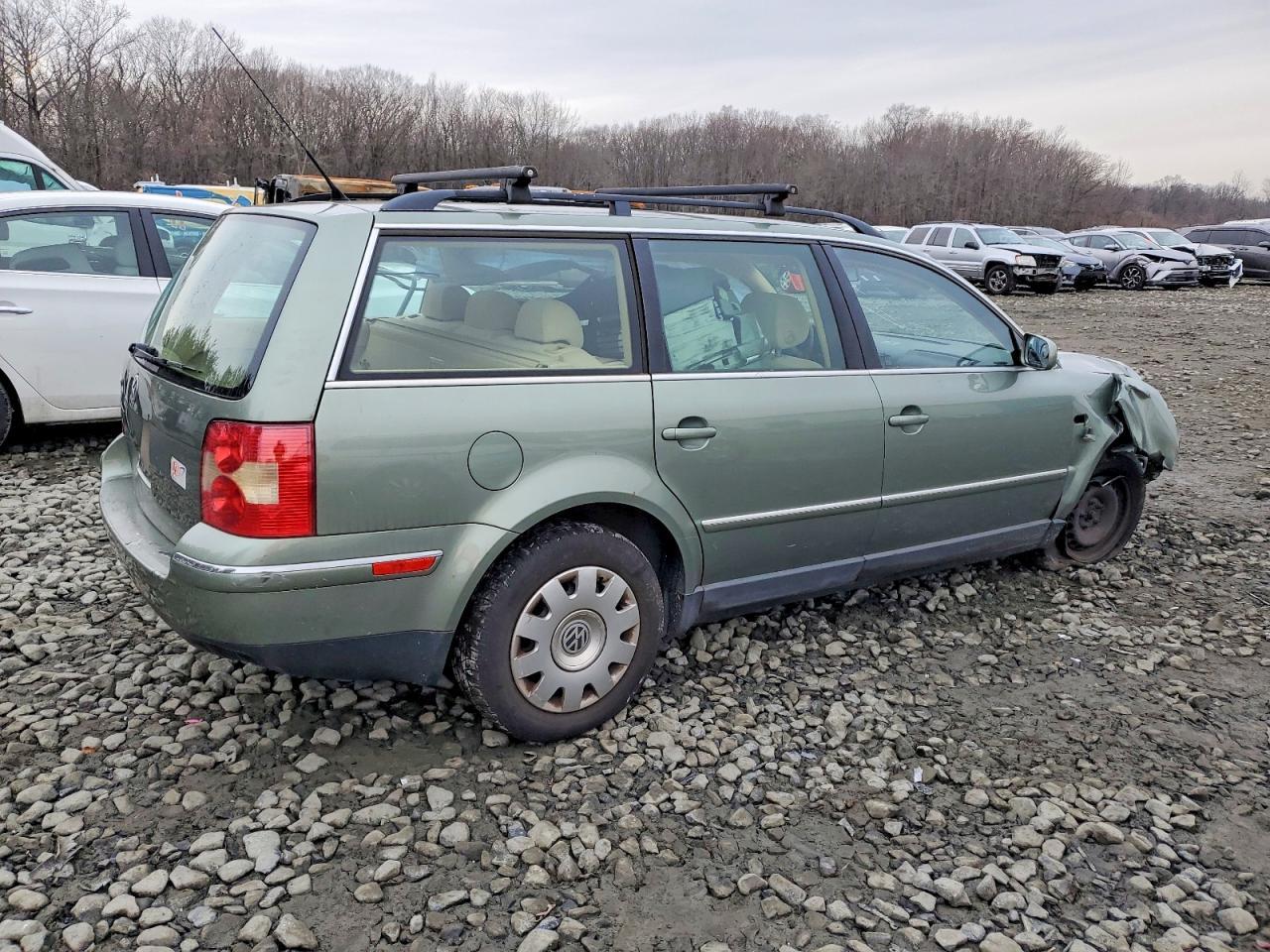 2003 VOLKSWAGEN Passat