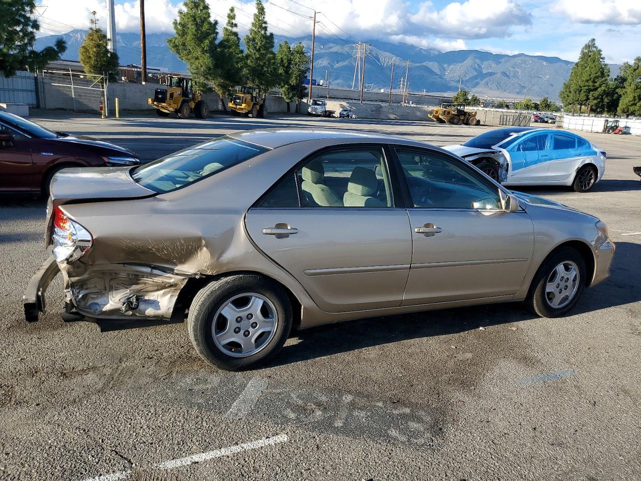 2002 TOYOTA CAMRY