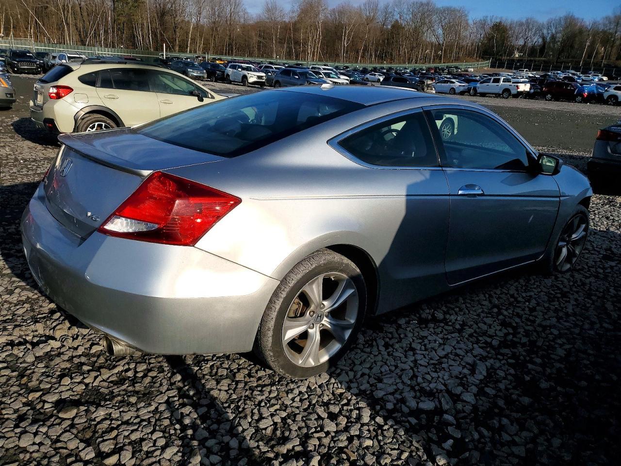 2011 HONDA ACCORD