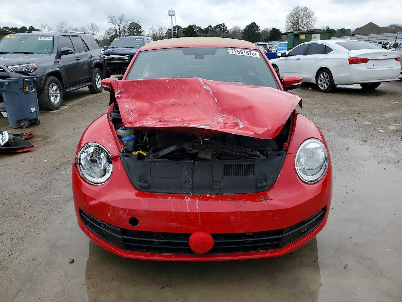 2016 VOLKSWAGEN Beetle