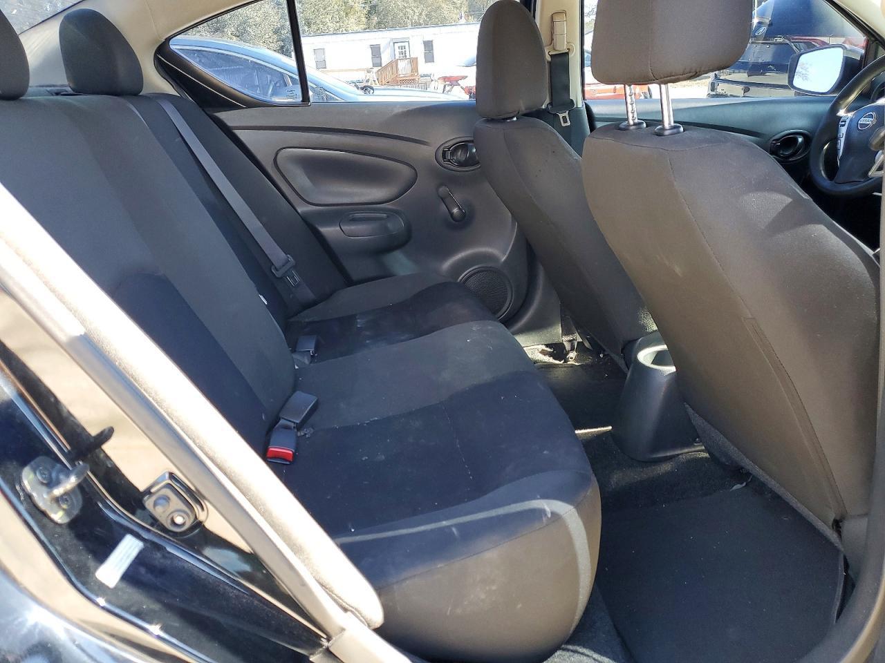 2018 NISSAN VERSA