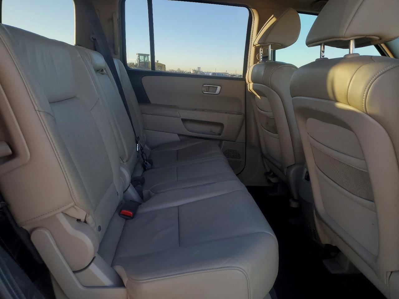 2011 HONDA PILOT