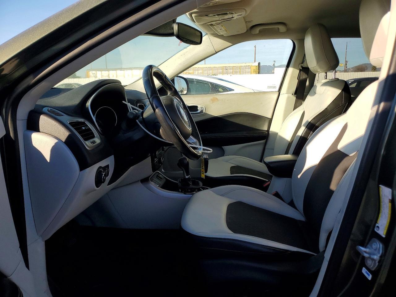 2018 JEEP Compass