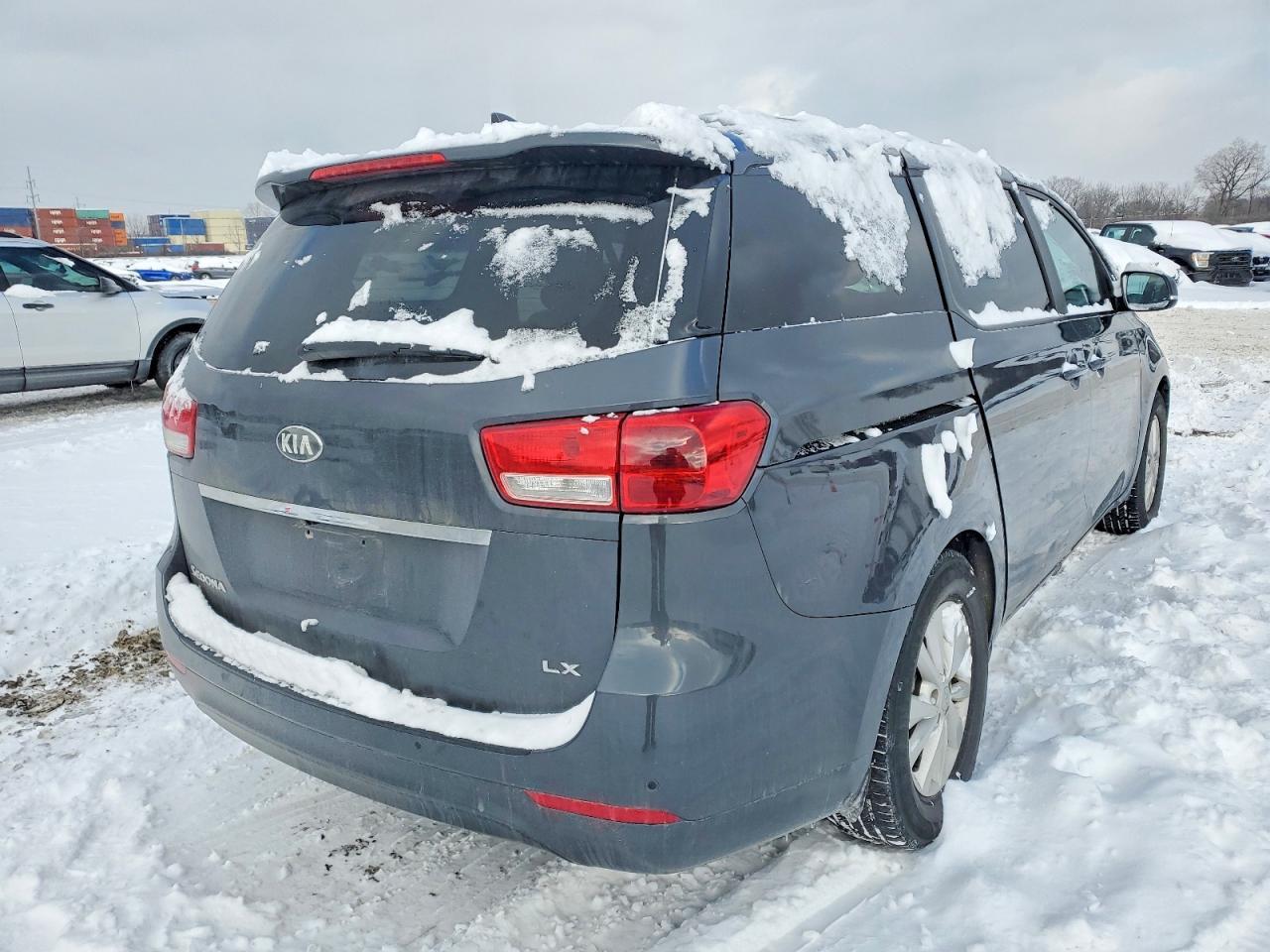 2016 KIA SEDONA