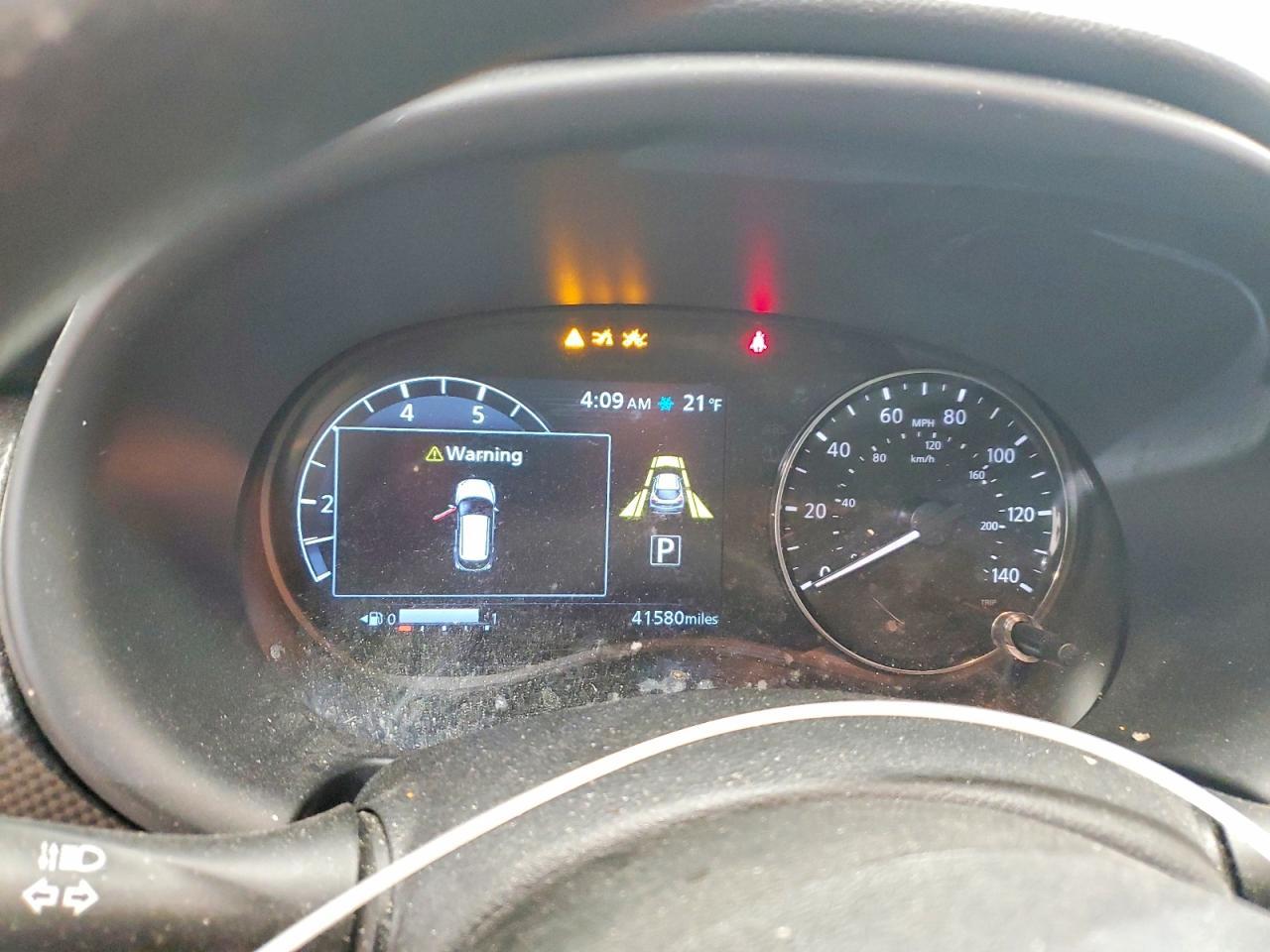 2023 NISSAN KICKS