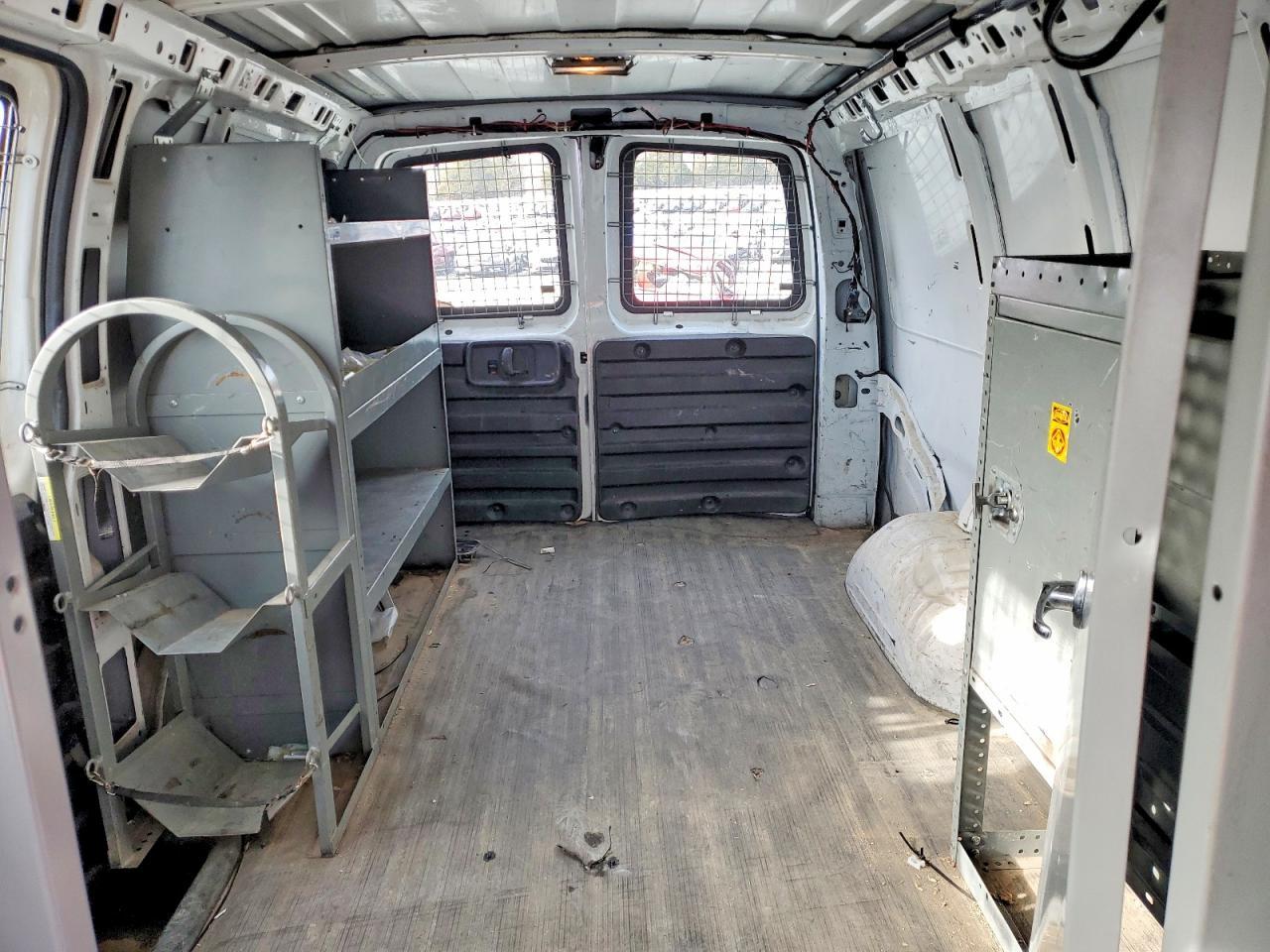 2008 CHEVROLET EXPRESS 2500