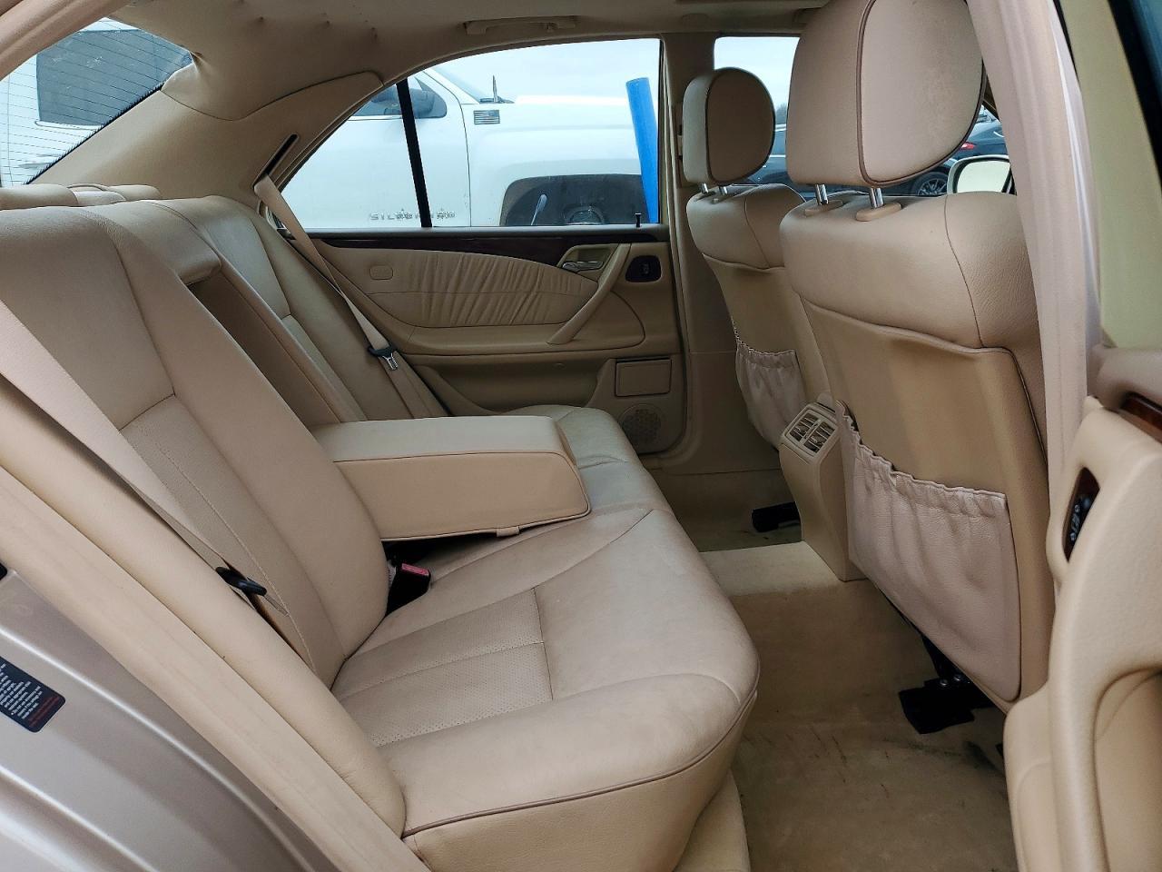 2002 MERCEDES-BENZ E-Class