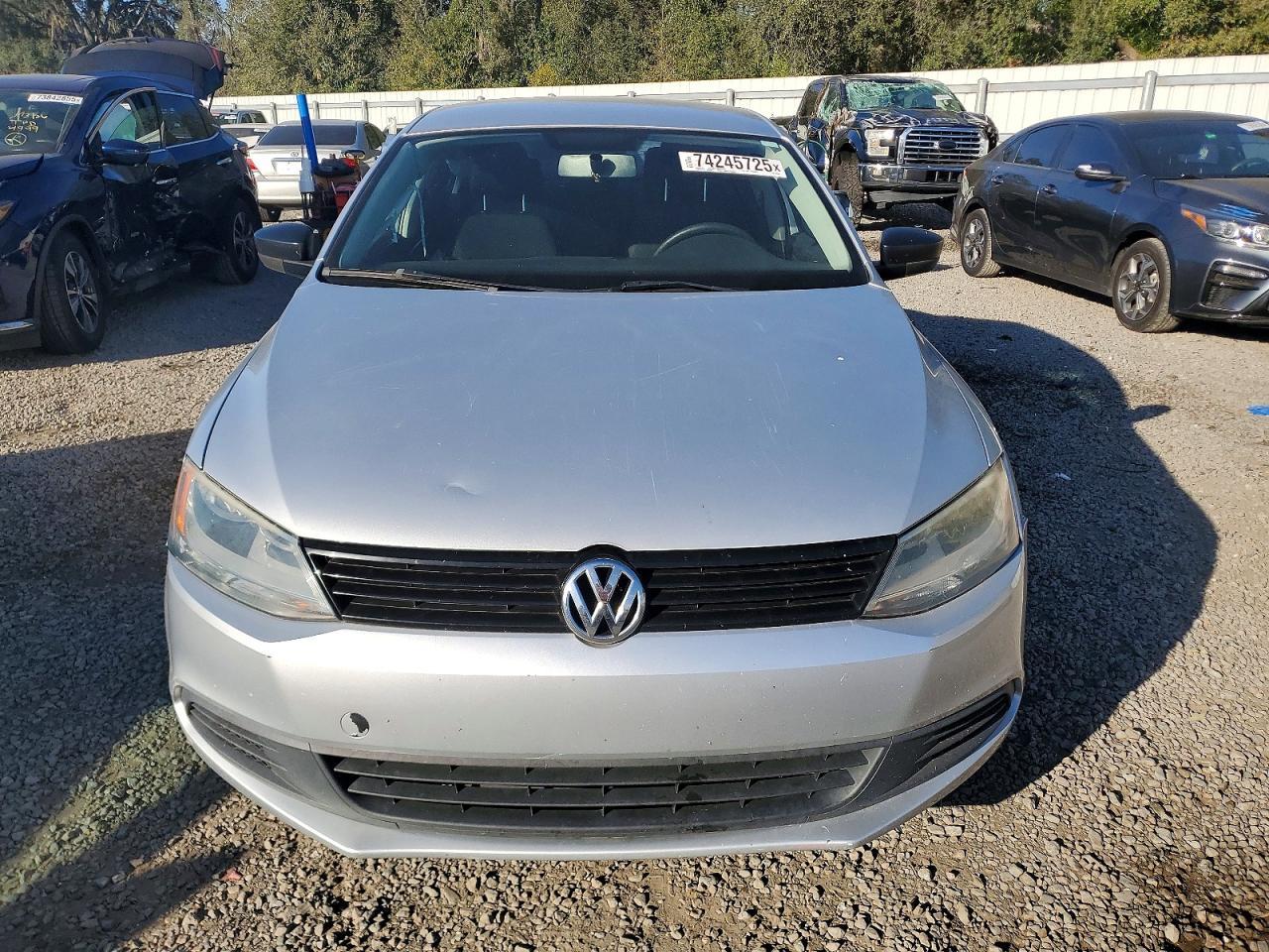 2013 VOLKSWAGEN JETTA