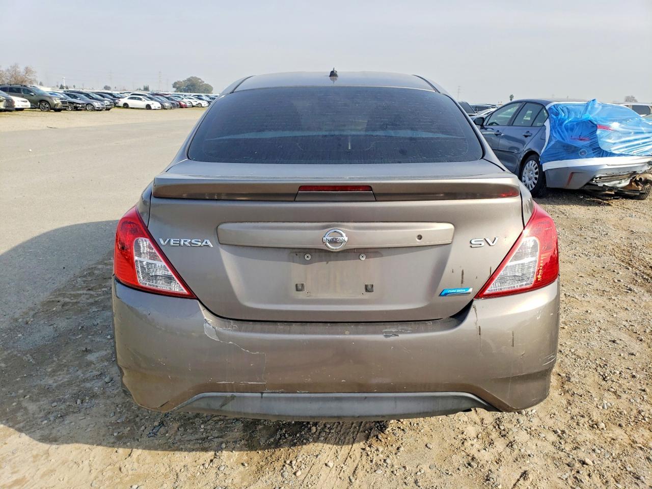 2016 NISSAN VERSA