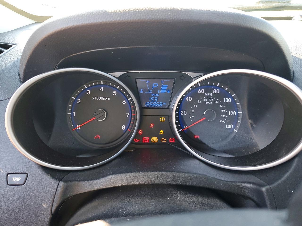 2012 HYUNDAI TUCSON