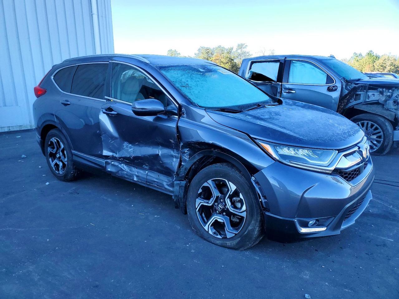 2017 HONDA CR-V