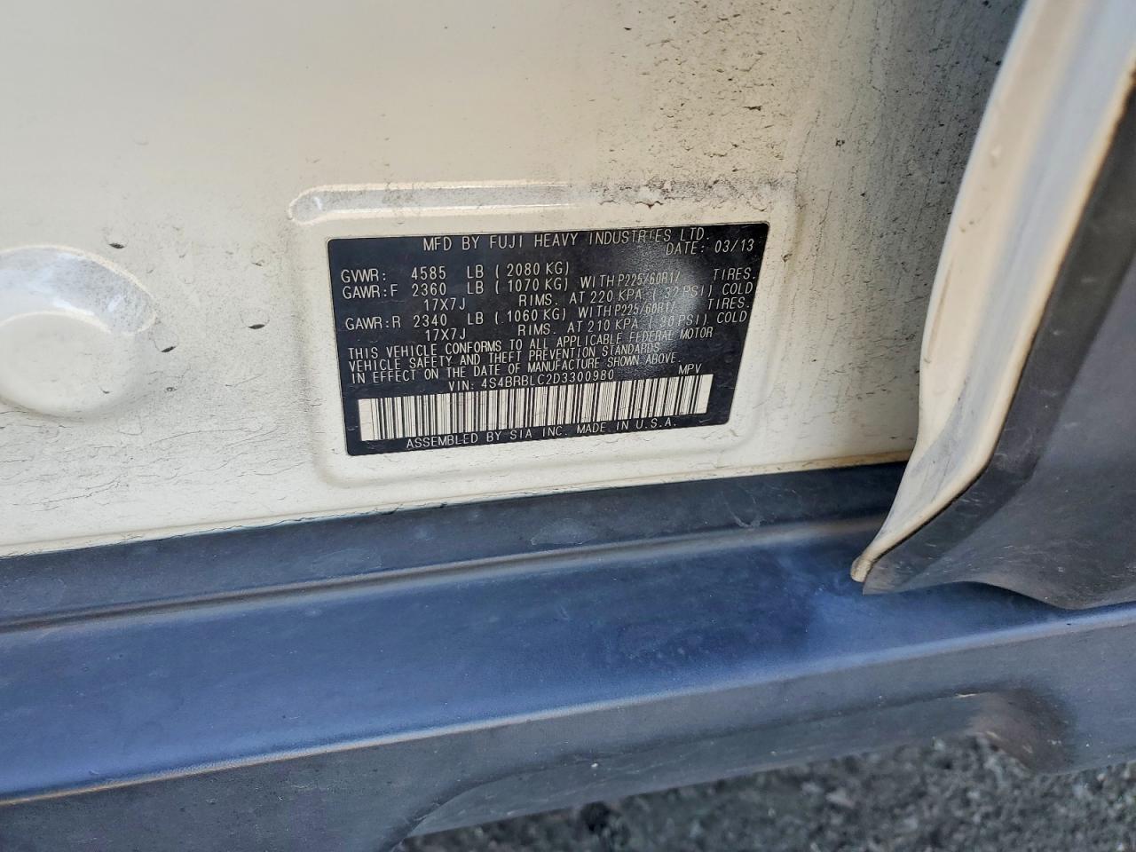 2013 SUBARU Outback