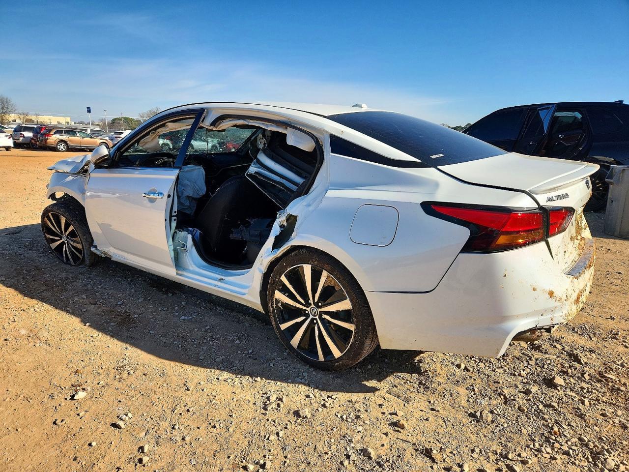 2019 NISSAN ALTIMA