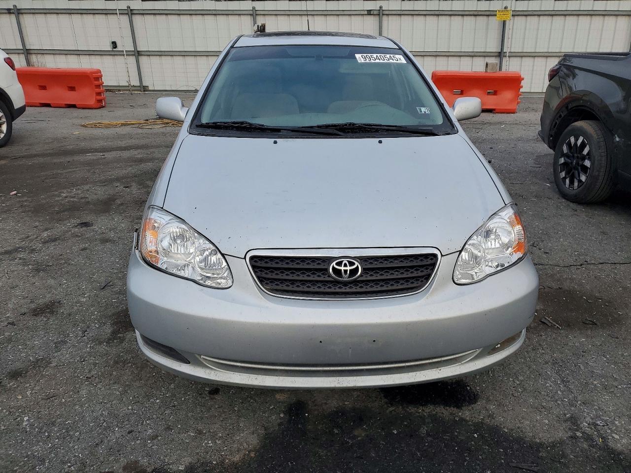2005 TOYOTA COROLLA