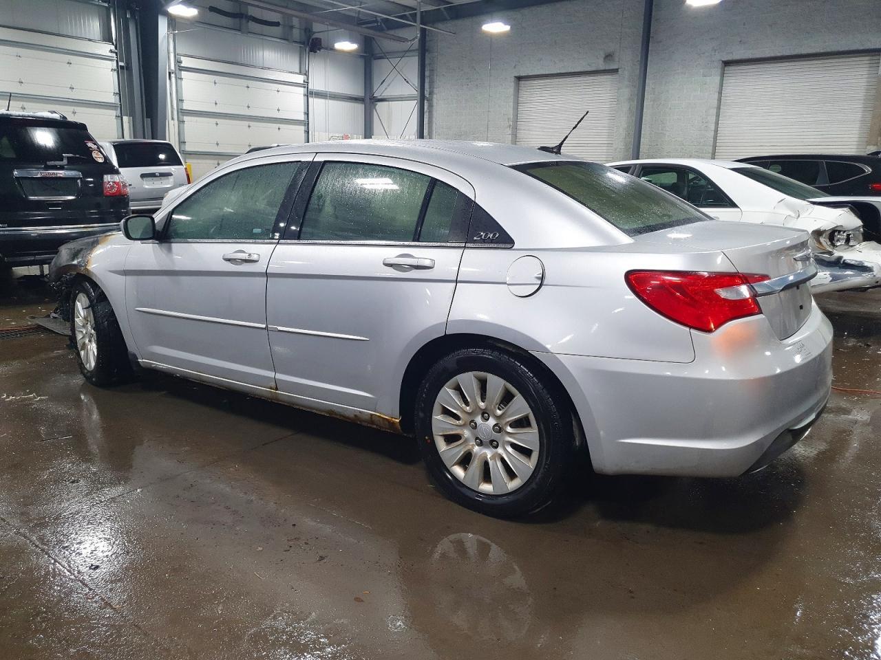 2011 CHRYSLER 200