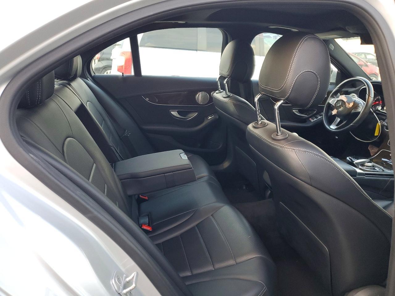 2016 MERCEDES-BENZ C-CLASS
