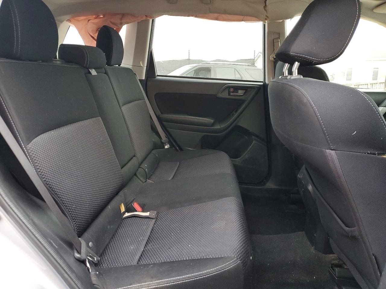 2016 SUBARU FORESTER