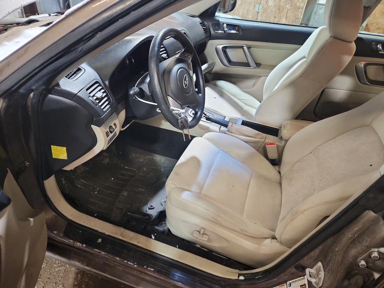 2009 SUBARU Legacy