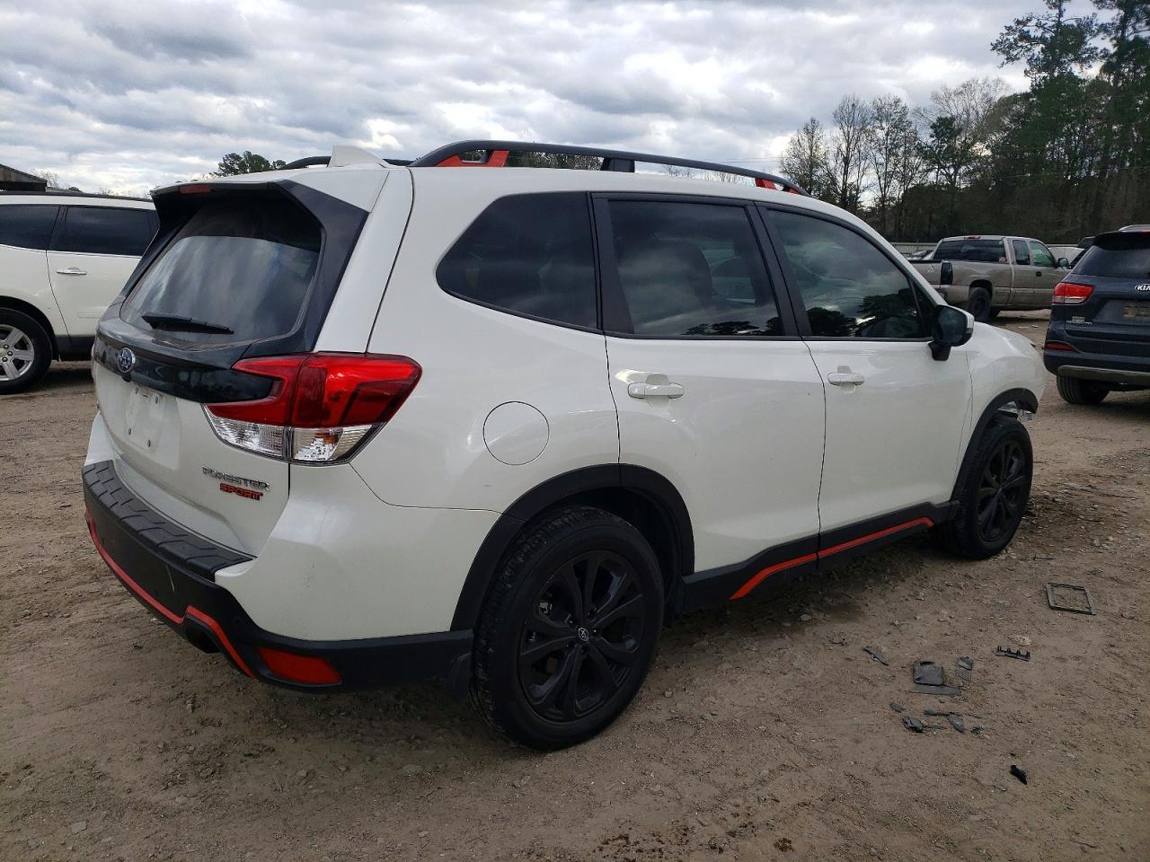 2021 SUBARU FORESTER