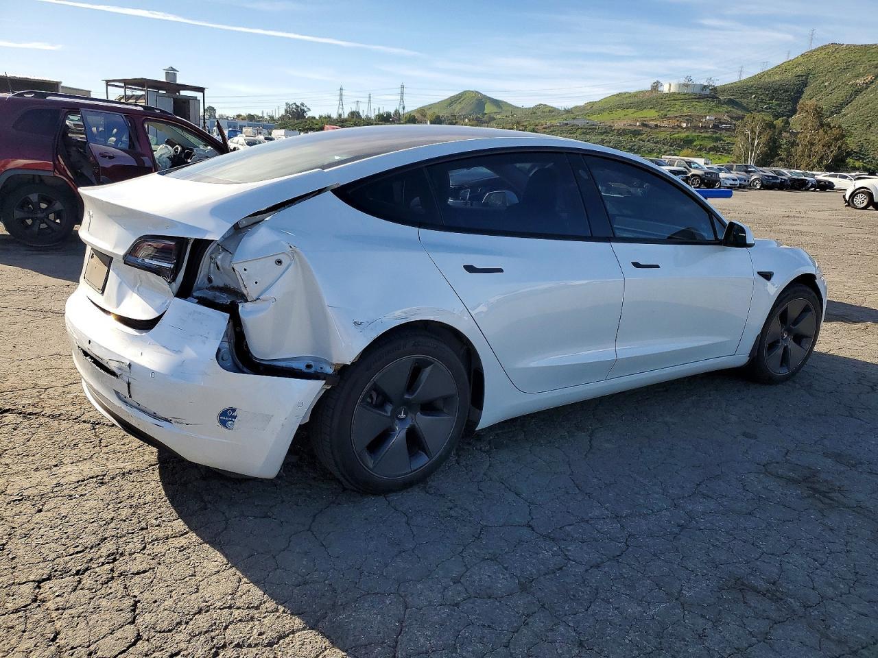 2021 TESLA MODEL 3