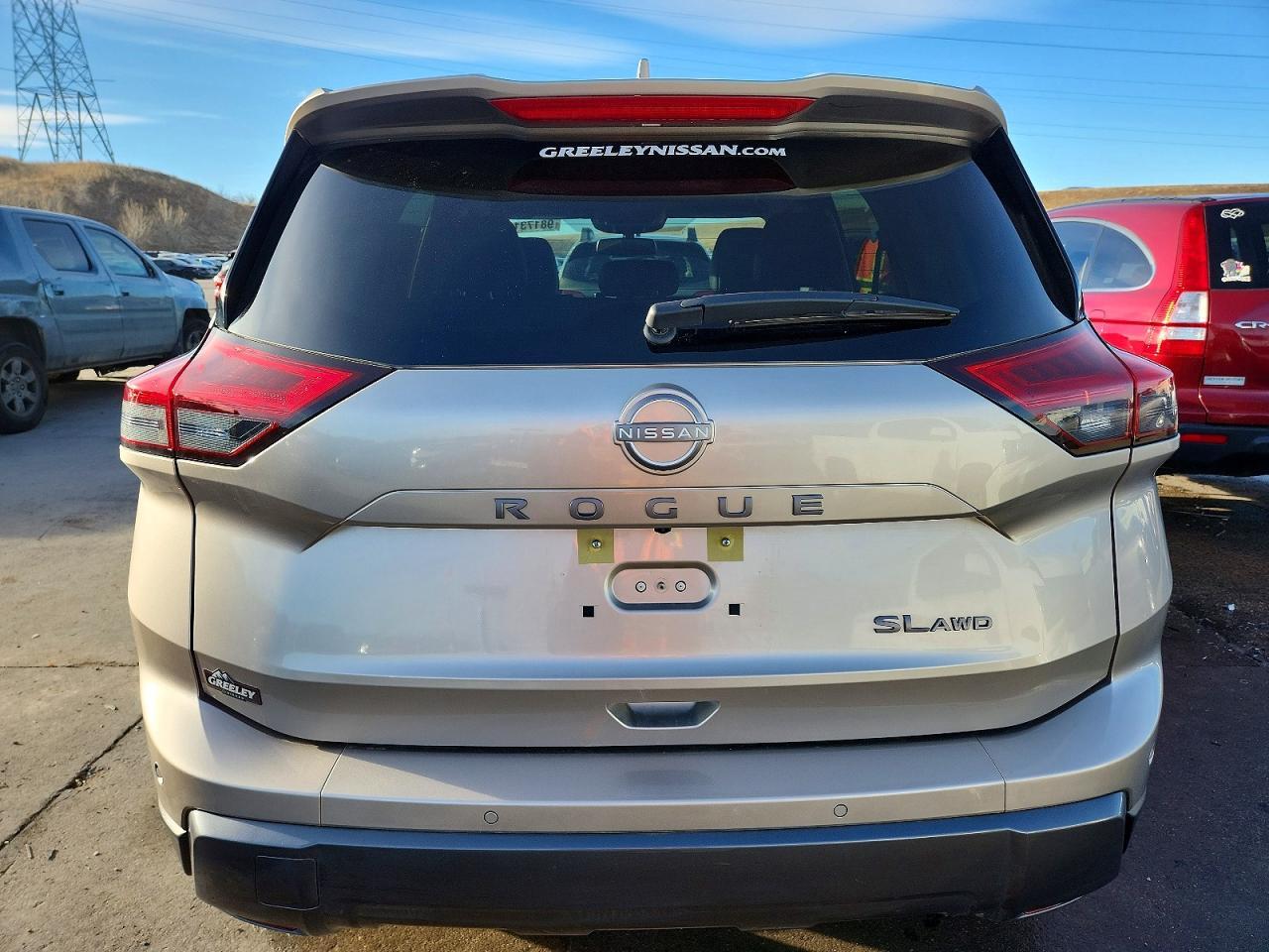 2025 NISSAN ROGUE