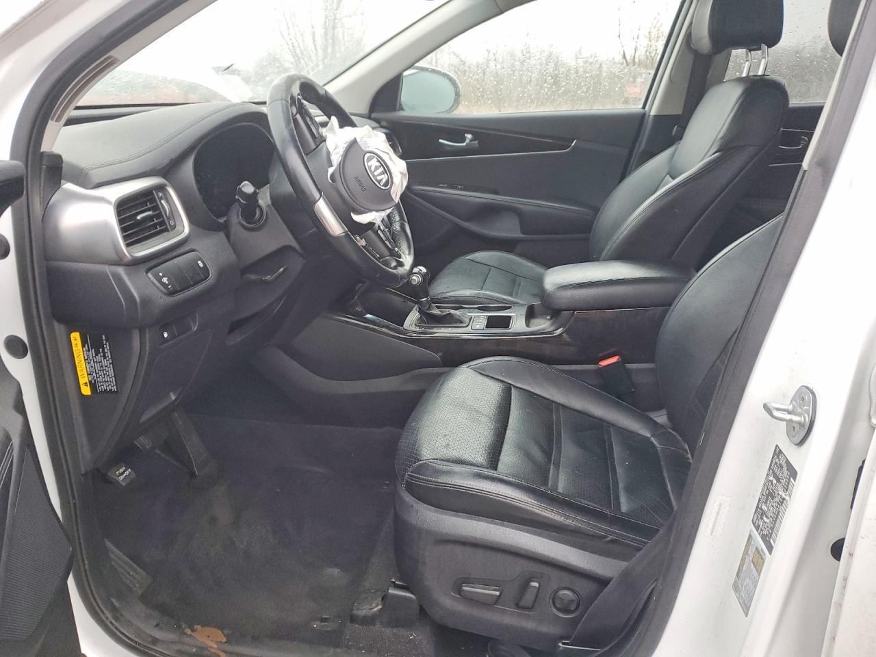 2016 KIA SORENTO
