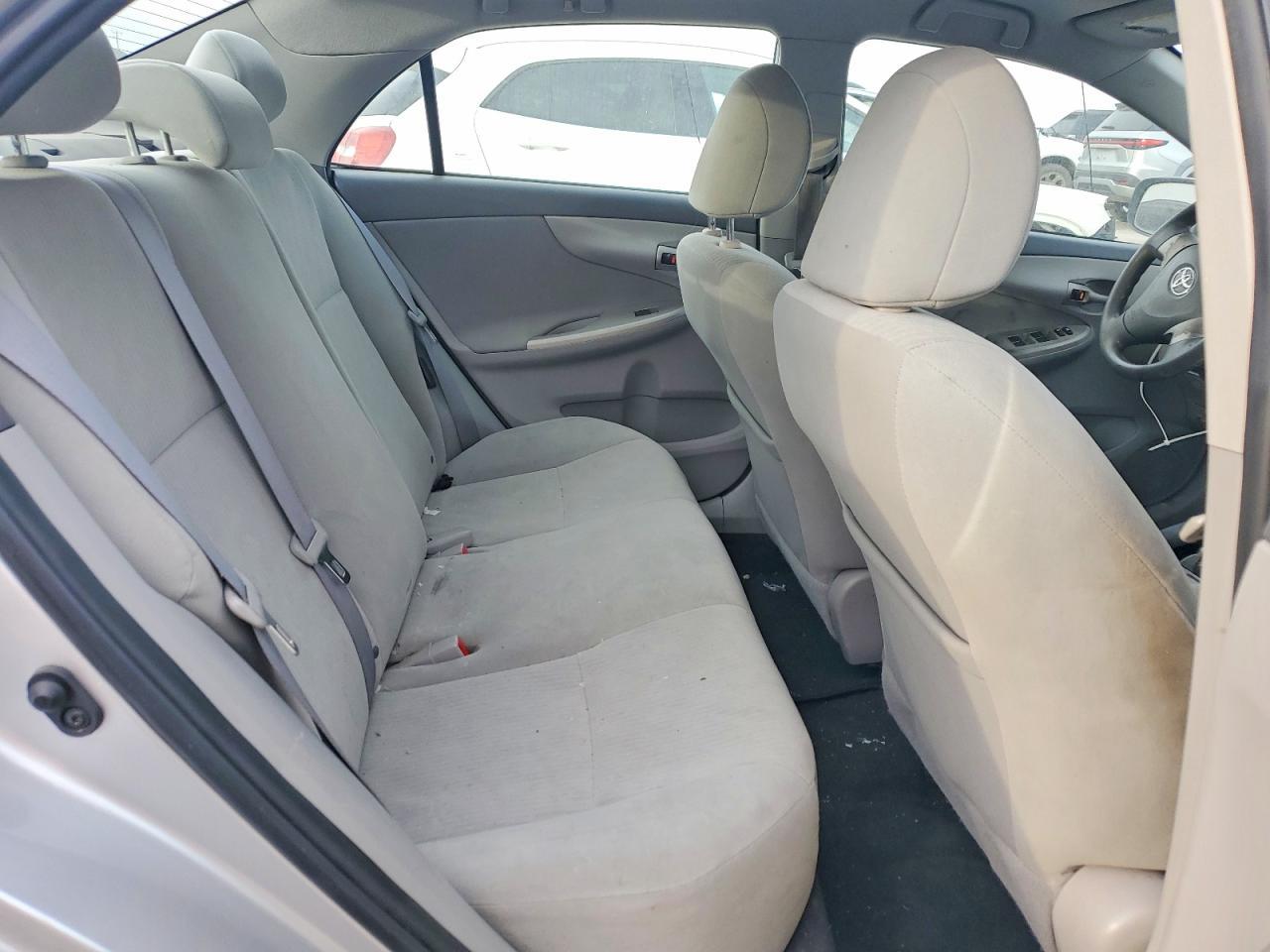 2010 TOYOTA COROLLA