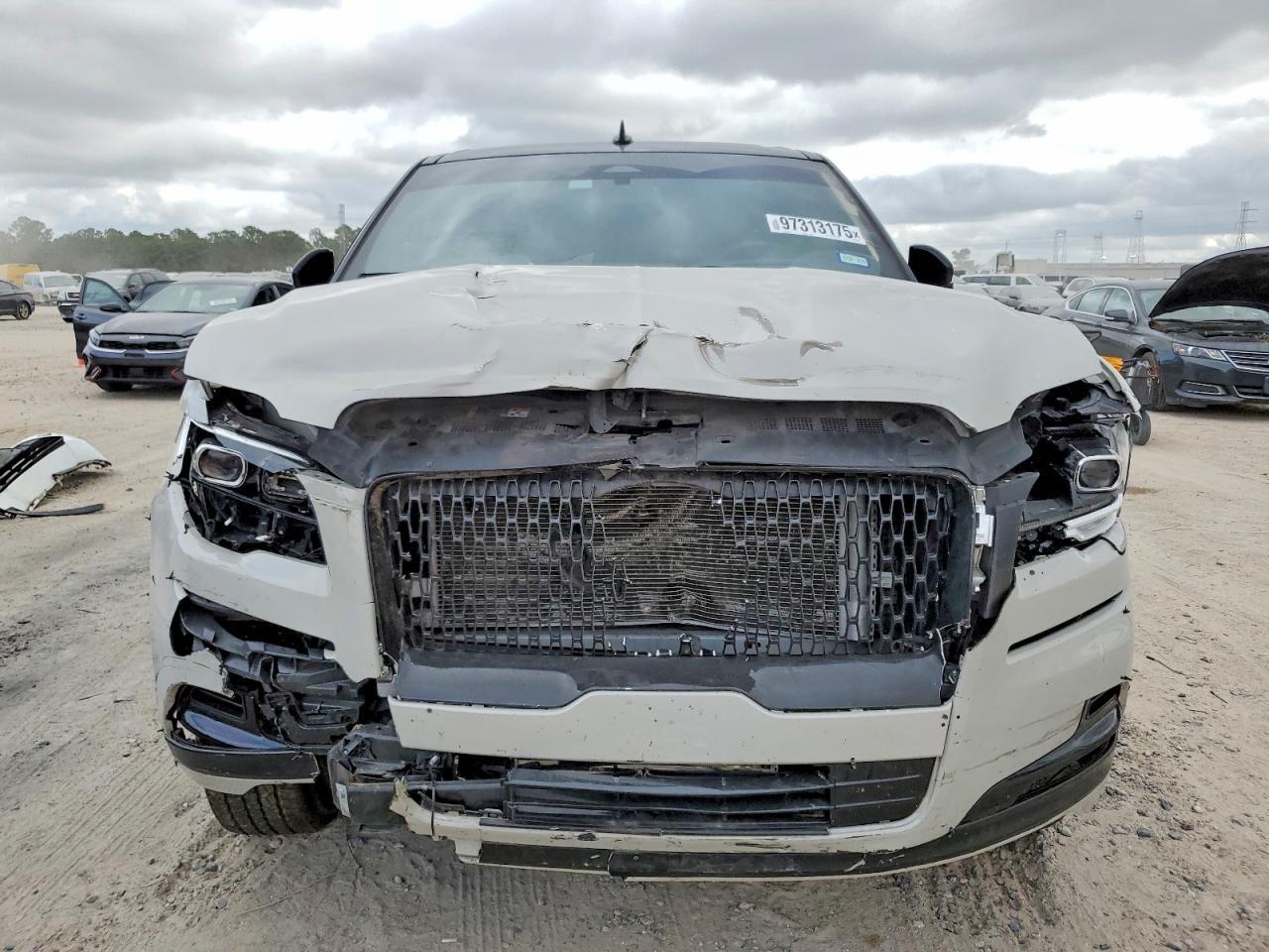 2024 LINCOLN Navigator