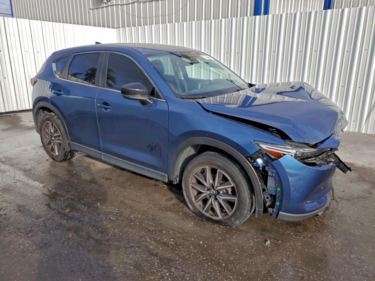 2017 MAZDA CX-5