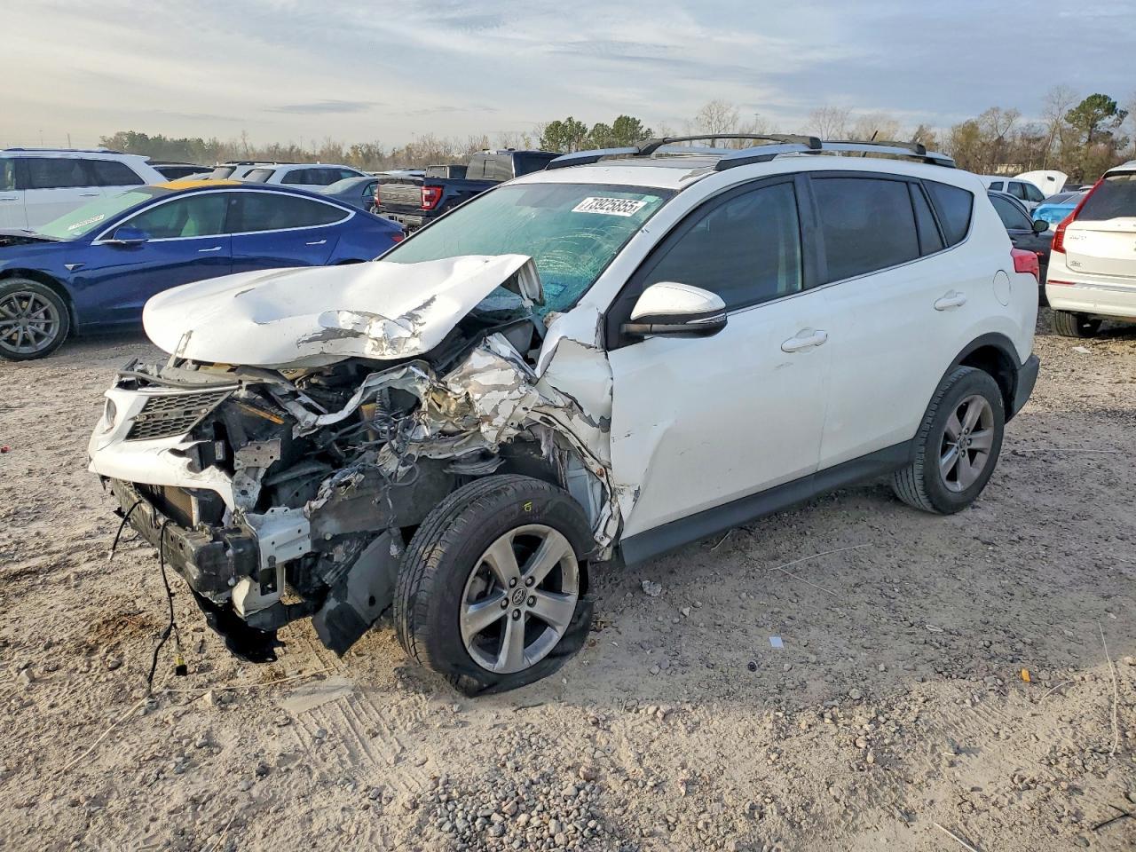 2015 TOYOTA RAV4