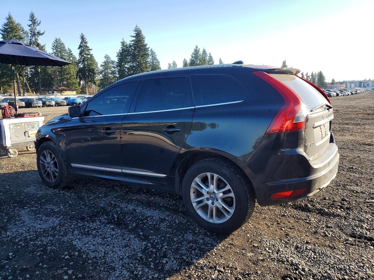 2015 VOLVO XC60